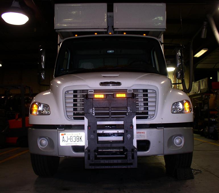 Freightliner M2 - Ryder Corporation - Carvel Ice Cream