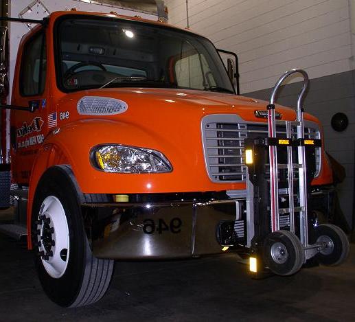 Freightliner M2  Morgan Truck Body